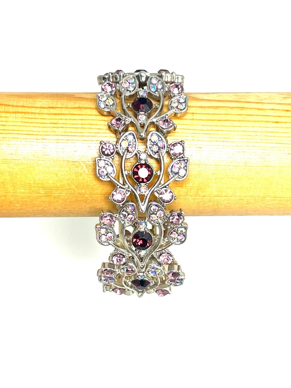 Sweet Rhinestone Bracelet - Picture 2 of 5